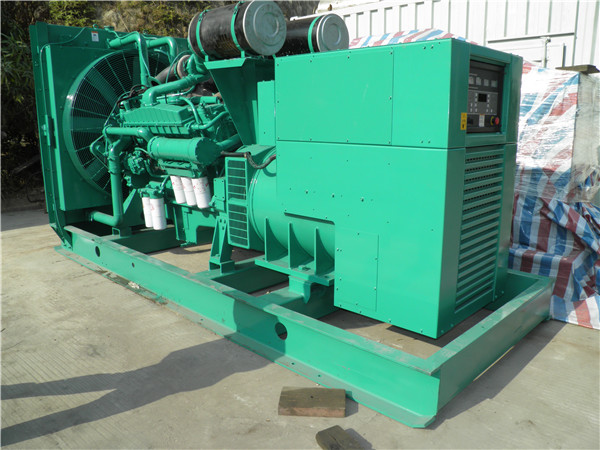 鼎湖发电车出租-柴油发电机组在使用的过程中应该做好哪些防护工作