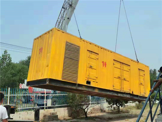 鼎湖300KW柴油发电机组油耗是多少？