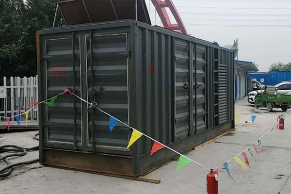 鼎湖发电机租赁空气滤清器多久更换一次？